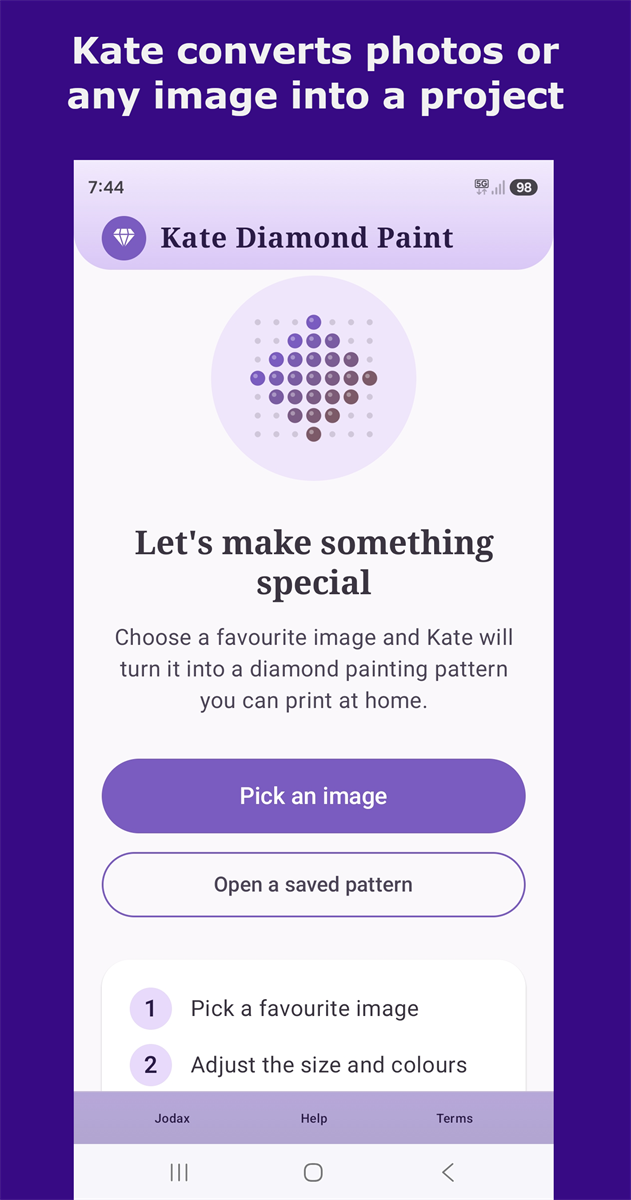 Kate turning a picture into a diamond painting pattern